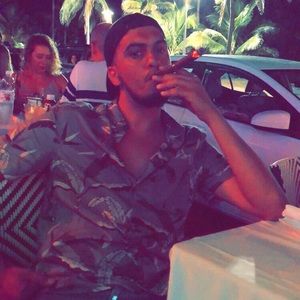 Meet your Posher, Mohamed